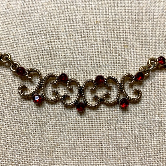 Red gothic necklace - Picture 1 of 11